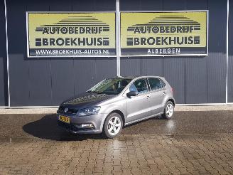 krockskadad bil auto Volkswagen Polo 1.0 Comfortline 2014/9