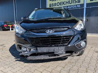 Hyundai Ix35 iX35 (LM), SUV, 2009 / 2015 2.0 16V picture 2