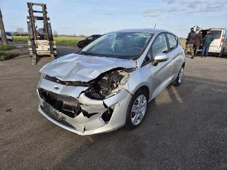 Ford Fiesta 1.1 Ti VCT picture 3