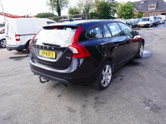Avarii autoturisme Volvo V-60 1.6 16v T3 2012/1