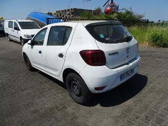 Dacia Sandero 1.0 picture 2