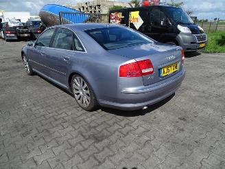 Audi A8 Quattro 3.0 TDi picture 2