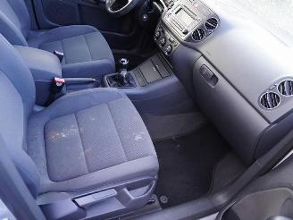 Volkswagen Golf plus 1.6 FSi picture 8