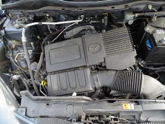 Mazda 2 1.3 16v picture 9