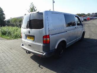 Vrakbiler auto Volkswagen Transporter 1.9 TDI 62 KW 2007/11