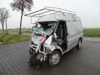 Ford Transit 2.2 TDCi picture 3