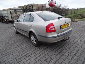Skoda Octavia 1.6 MPi picture 2
