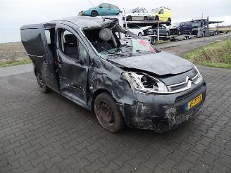 Citroën Berlingo 1.6 hdi picture 4