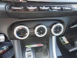 Alfa Romeo Giulietta 1.6 JTDm picture 6
