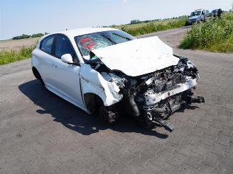 Alfa Romeo Giulietta 1.6 JTDm picture 4