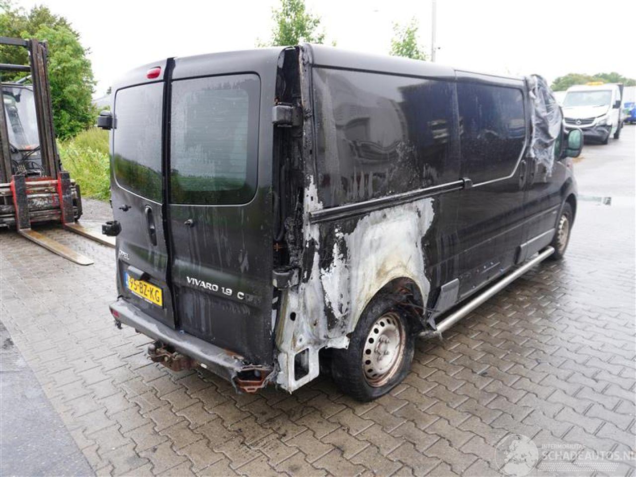 Opel Vivaro 1.9DTI 2.9T L2H1