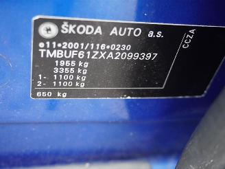 Skoda Octavia Combi 2.0 TFSi RS picture 8