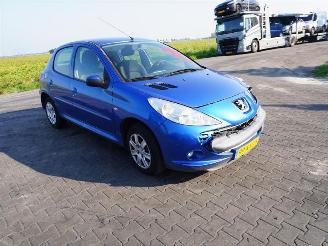 Peugeot 206+ 1.4 picture 4