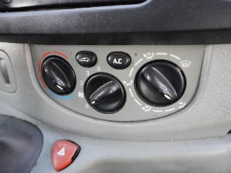 Renault Trafic T29 L2/H1 2.0 DCI 84KW E4 picture 6