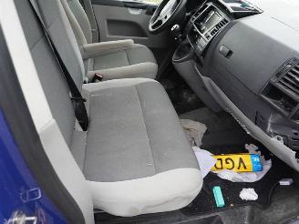 Volkswagen Transporter 2.0 TDi picture 8
