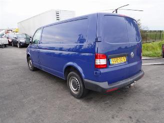 Volkswagen Transporter 2.0 TDi picture 2