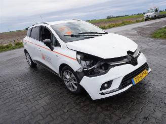 Renault Clio GrandTour 0.9 TCe picture 4