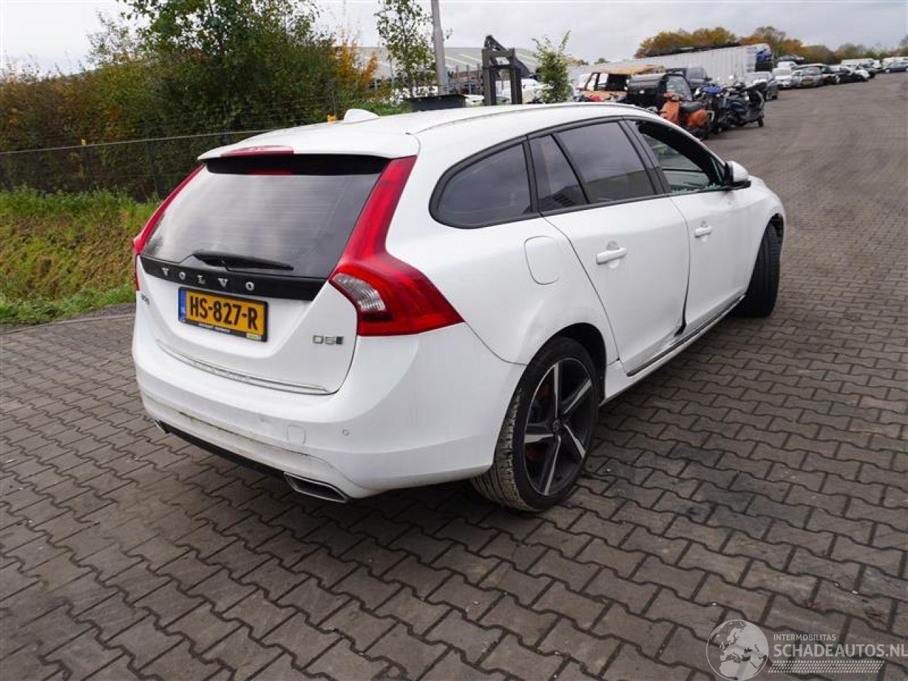 Volvo V-60 D5 20V AWD Twin Engine Plug-in Hybrid
