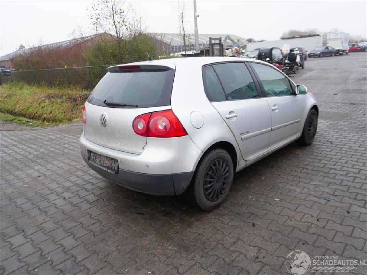 Volkswagen Golf 2.0 TDi