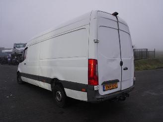 Mercedes Sprinter 314 CDi picture 2
