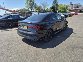 Unfallwagen Audi A3 LIMOUSINE 30 TFSi 2022/1