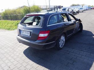 Vrakbiler auto Mercedes C-klasse 200 CDi Estate 2008/7