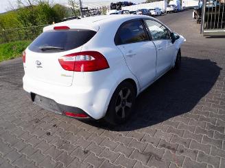 Uttjänta bilar auto Kia Rio 1.2 2013/12
