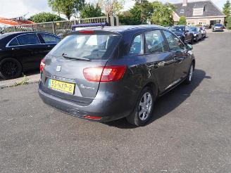 skadebil auto Seat Ibiza ST 1.2 TDi 2010/12