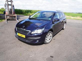 Peugeot 308 SW 1.2 12v THP picture 3