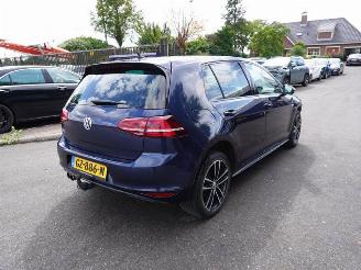 krockskadad bil auto Volkswagen Golf 1.4 GTE 2015/9