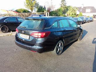 krockskadad bil auto Opel Astra SPORTS TOURER 1.0 Turbo 2017/10