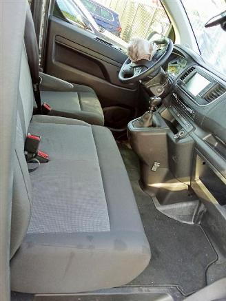 Toyota Proace 2.0 D-4D picture 13
