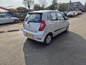 Avarii autoturisme Hyundai I-10 1.1i 12V 2012/6