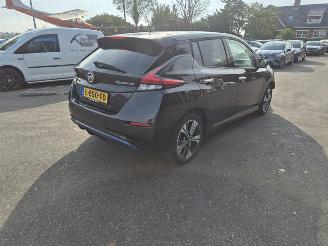Unfallwagen Nissan Leaf 59/62kWh 2021/4
