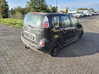 Vrakbiler auto Citroën C3 picasso 1.6 HDI 16V 2010/3