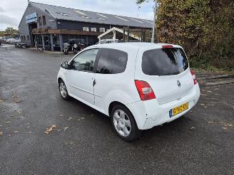 Renault Twingo 1.2 16V picture 2