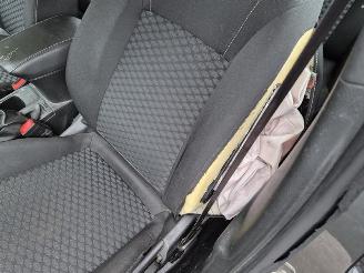 Opel Astra 1.6 16V picture 13
