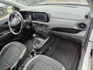 Hyundai I-10 1.0 12V picture 9