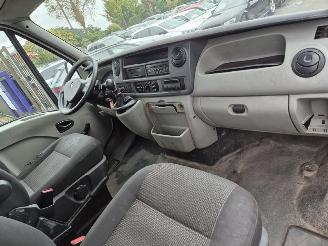 Renault Master 2.5 dCi picture 6