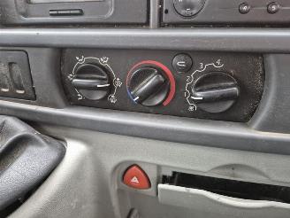 Renault Master 2.5 dCi picture 7