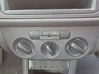 Volkswagen Golf 2.0 FSI 16V picture 7