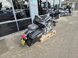 krockskadad bil motor Harley-Davidson Electra Glide 1.5 2003/2