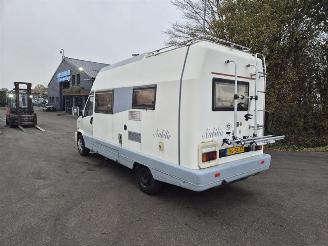 Peugeot  J5 picture 2