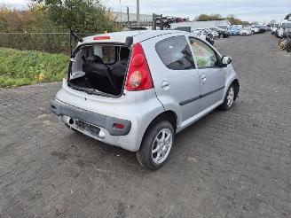 Purkuautot passenger cars Peugeot 107 1.0 12v 2011/4
