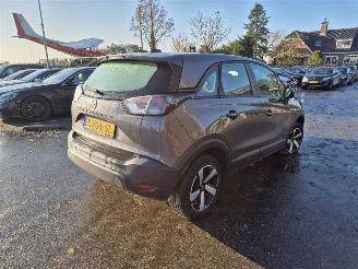 Coche accidentado Opel Crossland 1.2 12v Turbo 2021/2