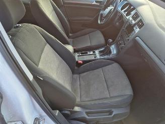 Volkswagen Golf 1.2 TSi picture 8