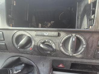 Volkswagen Transporter 2.0 TDi picture 12