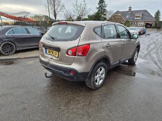 skadebil auto Nissan Qashqai 1.6 16v 2007/7