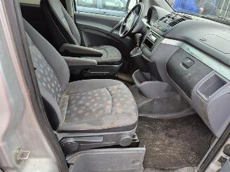 Mercedes Vito 120 CDi DC picture 8