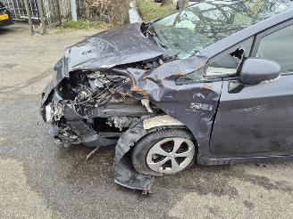 Toyota Prius 1.8 Plug-in picture 6